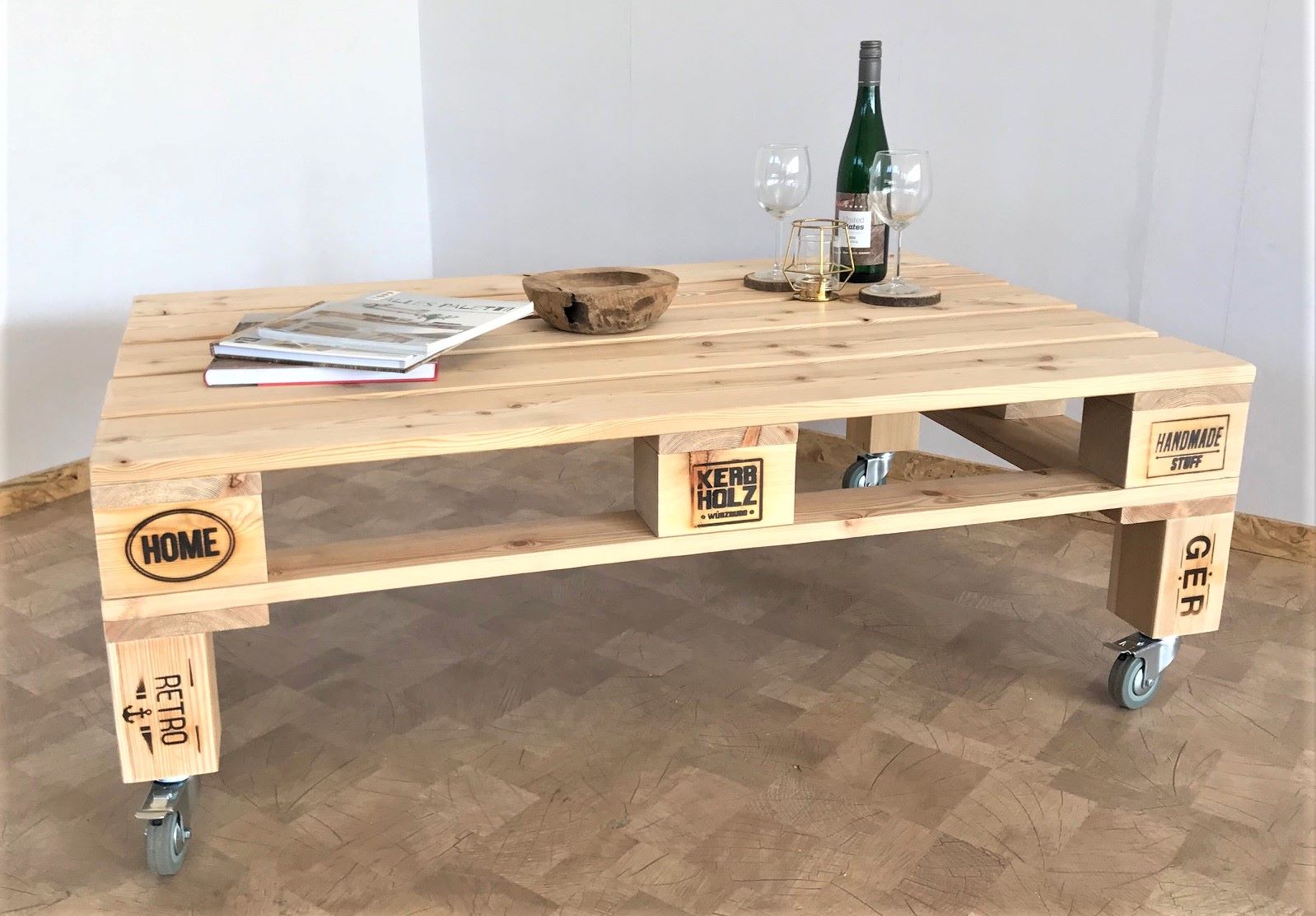 Tisch-niedrig-Hilde Tisch Hilde